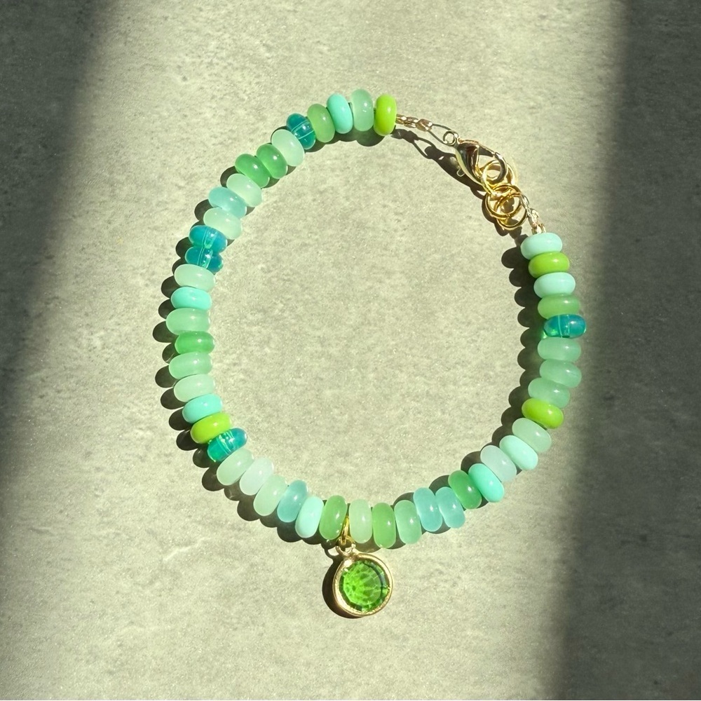 Green Glass Beaded Gem Charm Bracelet